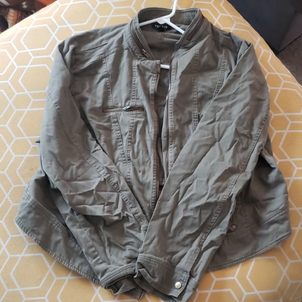 Torrid Jacket Size 3 - Picture 2 of 5